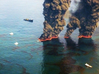 Phát hiện sự cố tràn dầu nghiêm trọng ngoài khơi Vịnh Mexico