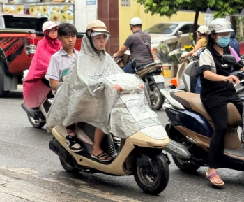 Hà Nội có mưa rào và dông vài nơi