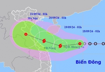 Áp thấp nhiệt đới sắp mạnh thành bão số 4 giật cấp 10, miền Trung mưa to