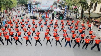 BÃO GIÔNG ĐI QUA - Festival Thu Hà Nội 2024 thắp sáng niềm kiêu hãnh Thủ Đô