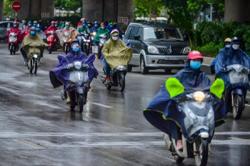 Thời tiết ngày 22/4: Nắng nóng gay gắt ban ngày, mưa dông xuất hiện nhiều nơi vào chiều tối