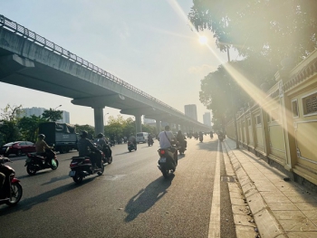 Dự báo thời tiết ngày 8/5: Bắc Bộ tiếp tục nắng nóng gay gắt, Nam Bộ có mưa dông chiều tối
