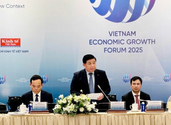 Phó Thủ tướng Nguyễn Chí Dũng luận bàn về giải pháp thúc đẩy tăng trưởng kinh tế cao và bền vững