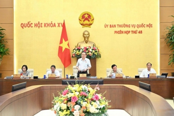 Chủ tịch Quốc hội Trần Thanh Mẫn ký ban hành các Nghị quyết của Ủy ban Thường vụ Quốc hội