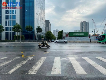 Nhiều nơi trên cả nước có mưa rào và dông rải rác