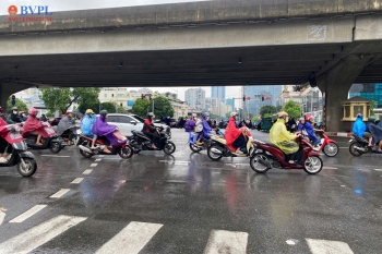 Mưa lớn từ Bắc vào Nam