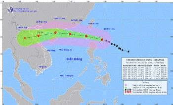 Bão RAGASA hoàn lưu rất rộng, sắp đạt cấp siêu bão