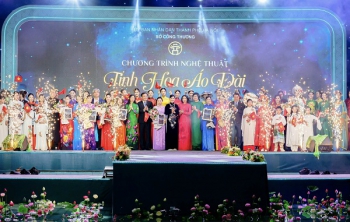 ‘Di sản Thành phố Hồ Chí Minh’: Bản giao hòa giữa quá khứ và hiện đại trong tà áo dài Việt