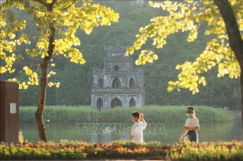 Bắc Bộ chiều dài nắng, miền Trung mưa giảm