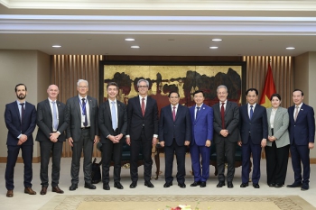 Thủ tướng Phạm Minh Chính tiếp Đoàn thanh tra của EC về chống khai thác IUU