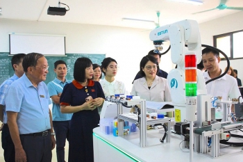 Tiêu chuẩn hiệu trưởng, phó hiệu trưởng của cơ sở giáo dục đại học, giáo dục nghề nghiệp