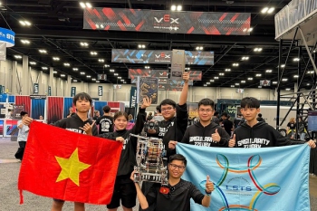 Học sinh Việt Nam đạt giải cao tại VEX Robotics World Championship 2026