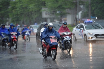 Mưa dông diện rộng, Bắc Bộ có nơi mưa rất to