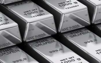 THỊ TRƯỜNG HÀNG HÓA: Giá bạc giảm sâu sau cuộc họp của Fed