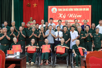 Chăm lo người có công toàn diện, đẩy mạnh 'Chiến dịch 500 ngày đêm'