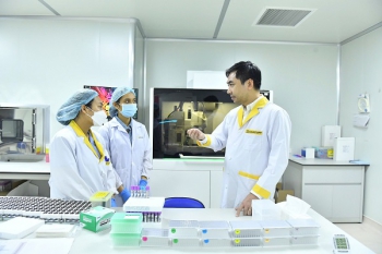 Công bố kết quả bước đầu giải mã 1.000 hệ gen người Việt: Nền tảng cho y học chính xác và xác định ADN