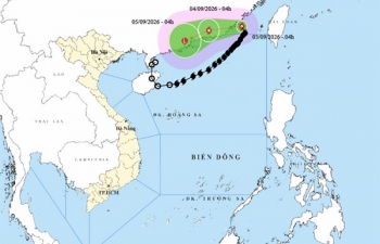 Bão số 5 rời Biển Đông, nhiều vùng biển có gió mạnh, sóng lớn