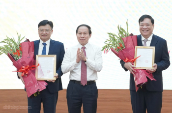 Phó Thủ tướng Lê Tiến Châu trao Quyết định bổ nhiệm 2 Phó Tổng Thanh tra Chính phủ