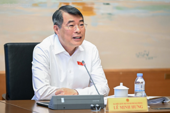 Thủ tướng: Nhà nước điều tiết giá nhà xã hội; còn bất động sản cao cấp theo nhu cầu và yêu cầu