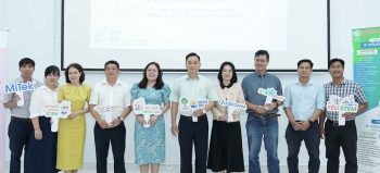Sự kiện truyền thông STEMherVN: “Nữ giới trong STEM - Sáng tạo không kém”