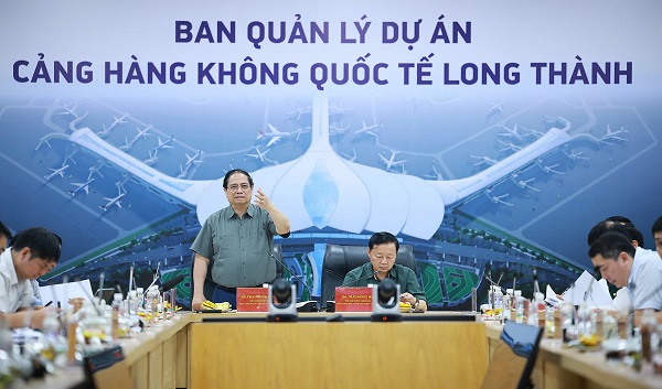 Thủ tướng Phạm Minh Chính: Khai thác thương mại sân bay Long Thành vào cuối năm 2026